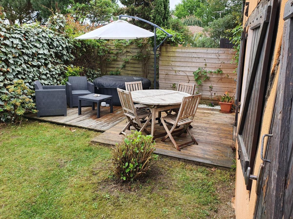 Dax Location Maison Avec Spa Saint-Vincent-de-Paul  ภายนอก รูปภาพ